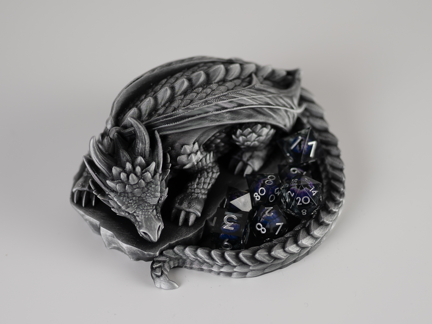 Nap Twenty Dragon Dice Holder